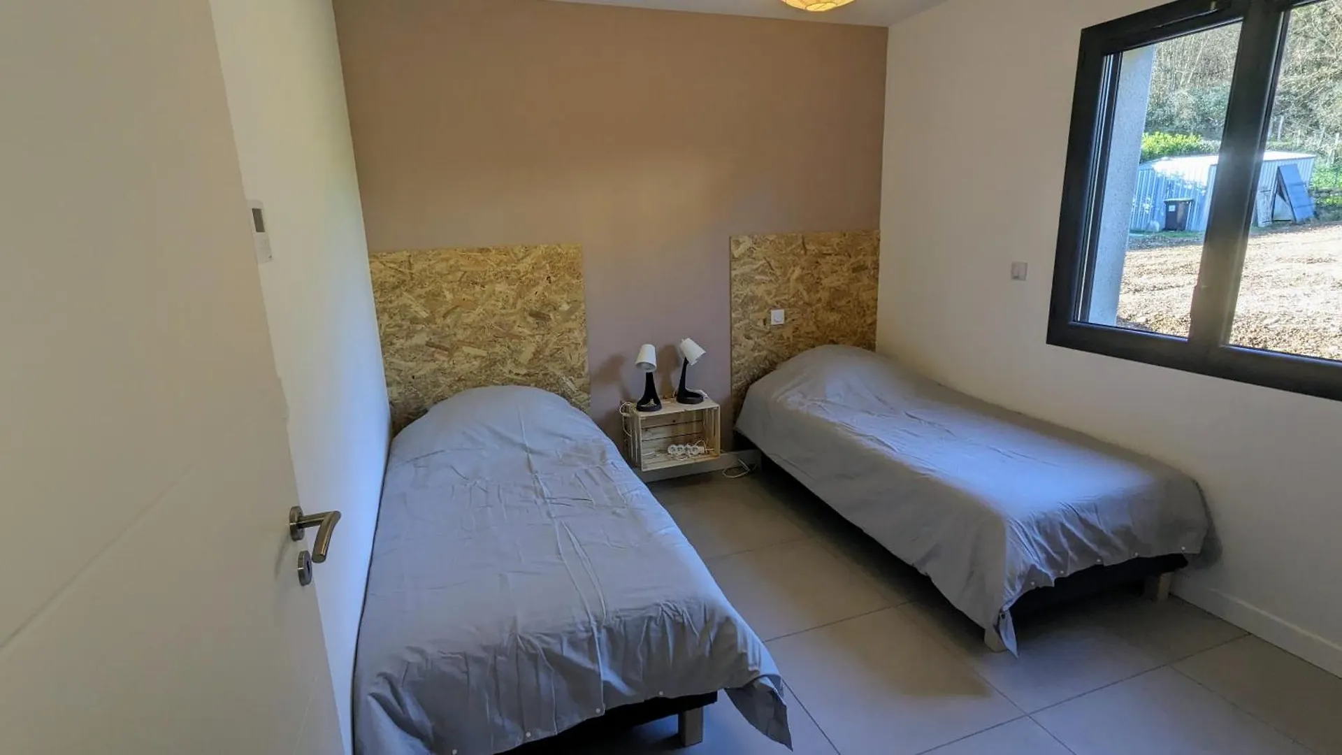 #01 - Le 60 - Gites Modernes Et Confortables Villieu